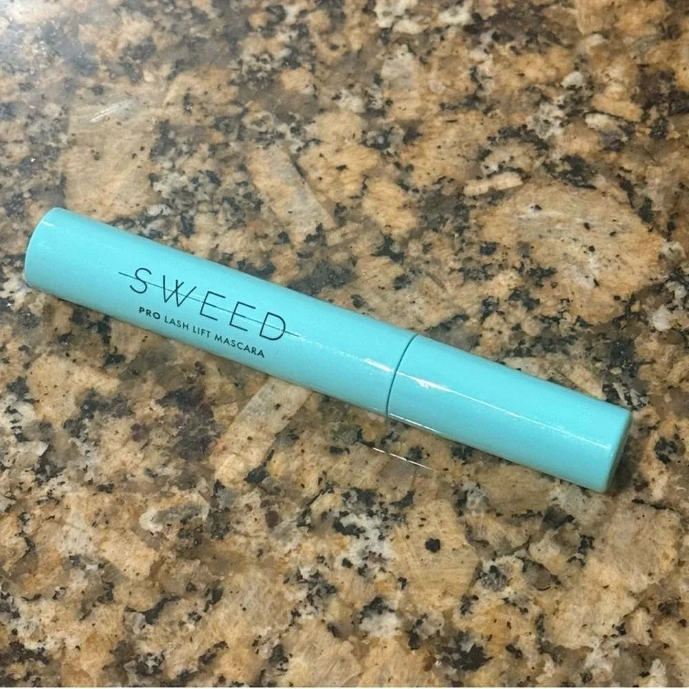 SWEED PRO LASH LIFT BLACK MASCARA - NWT